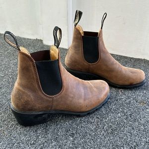 Blundstone